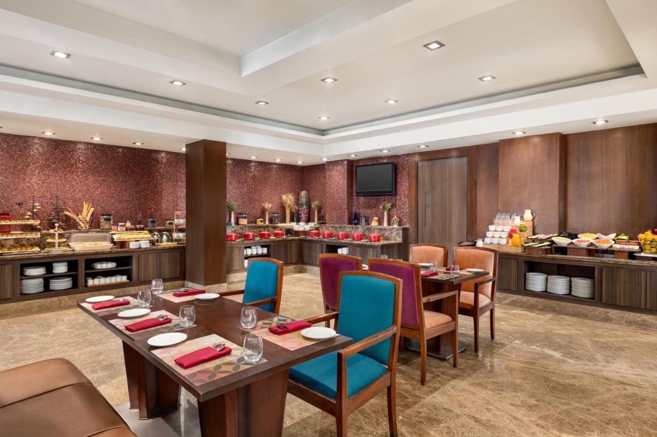 Ramada By Wyndham North होटल Jaipur
