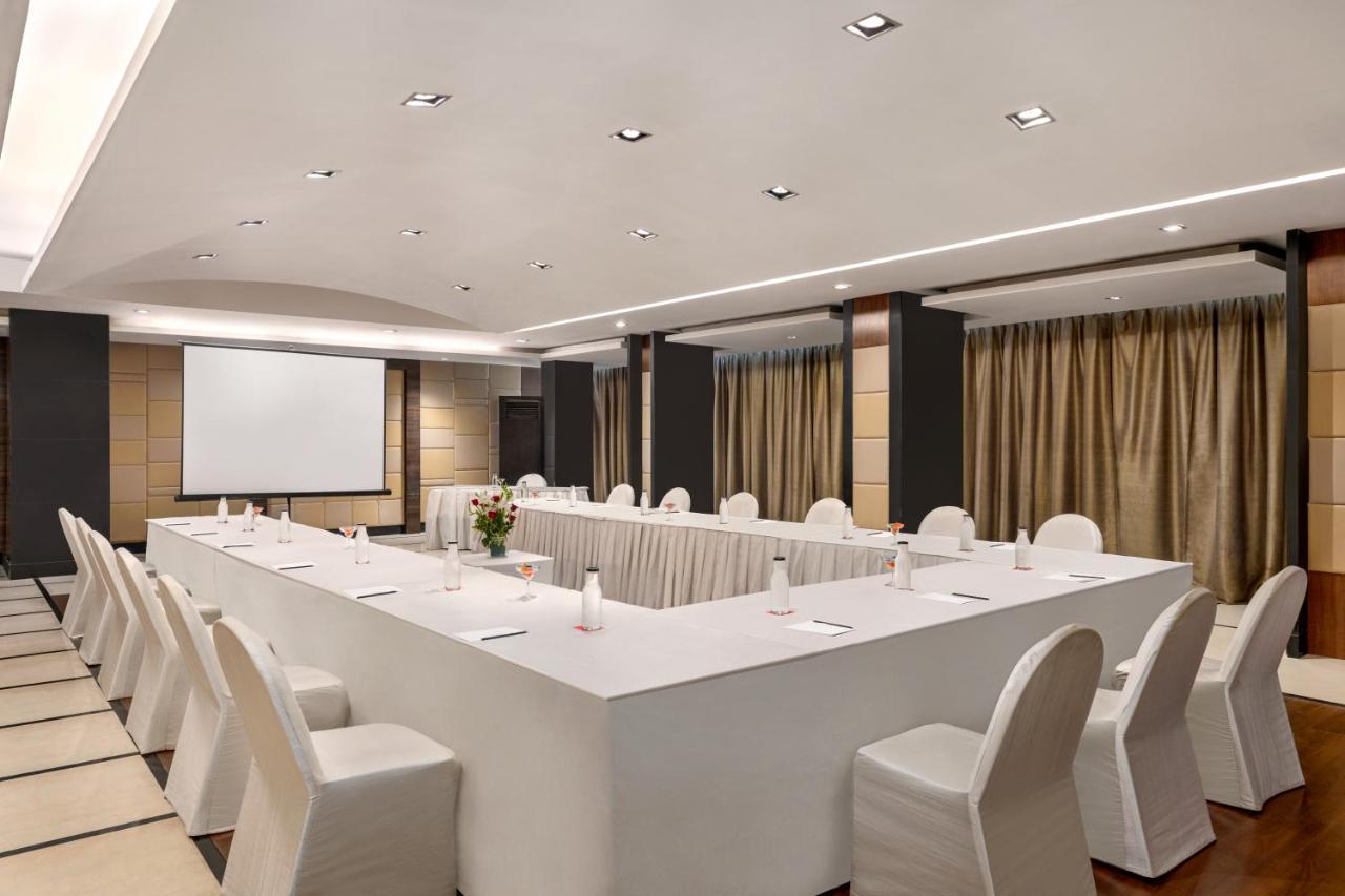 होटल Ramada By Wyndham North