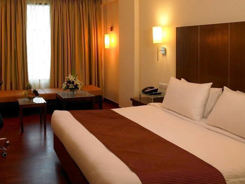 होटल Ramada By Wyndham North Jaipur